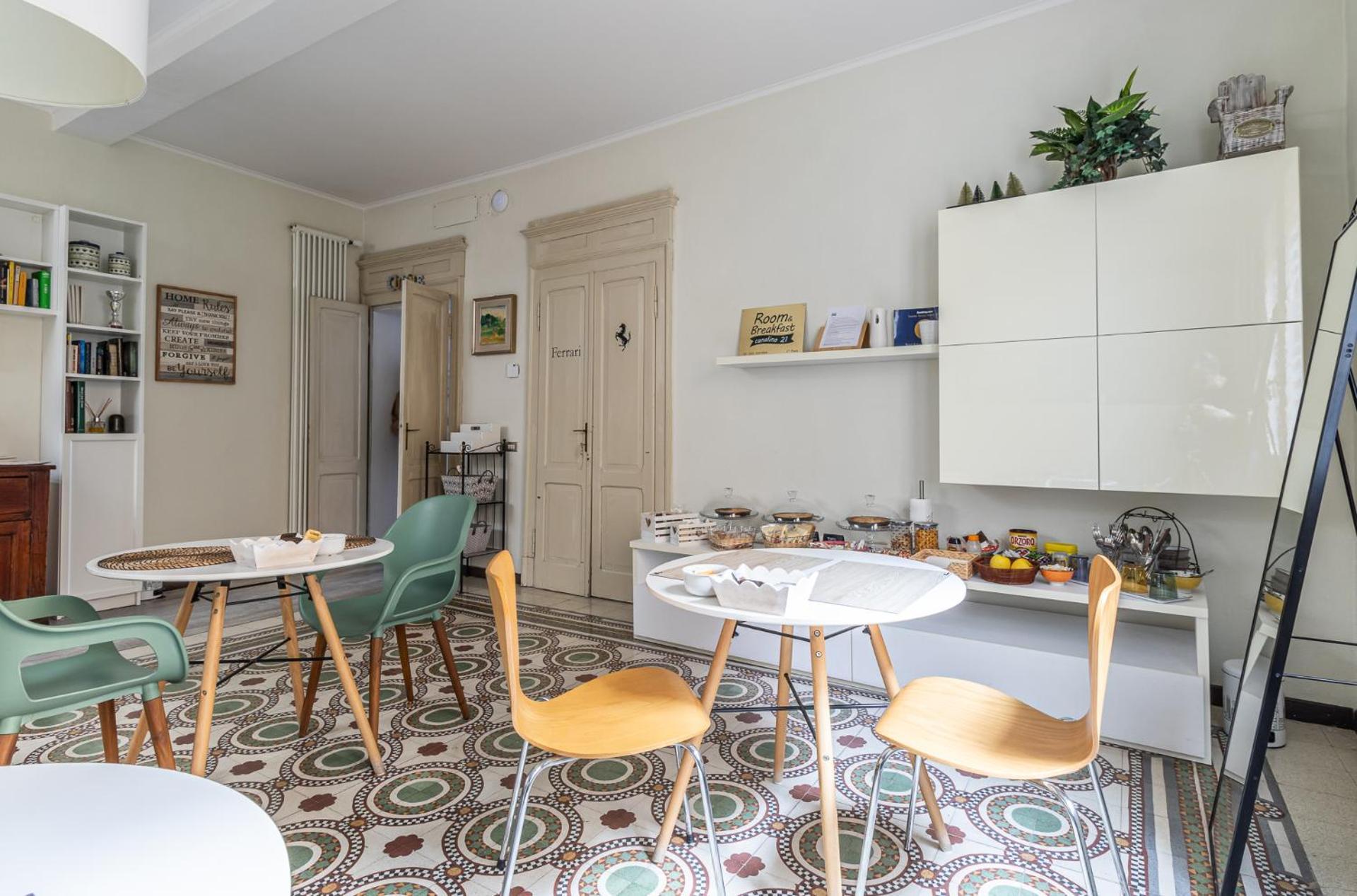Room & Breakfast Canalino 21 モデナ エクステリア 写真